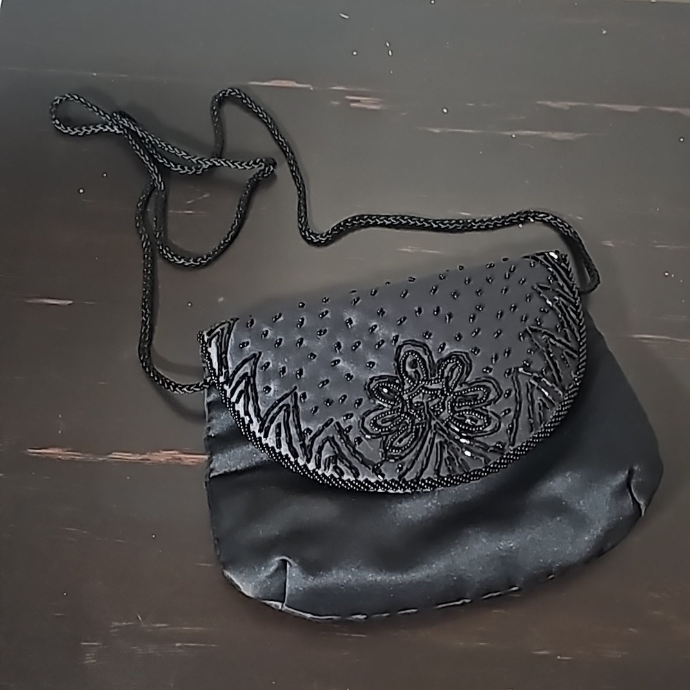 Beaded Satiny Black Purse
